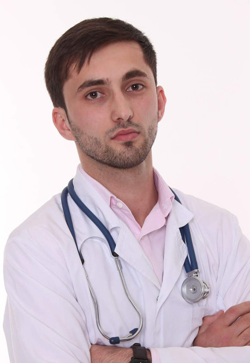 Гаджимурадов хирург. Гаджимурад магомедович. Гаджимурадов гаджимурад магомедович. Врач гаджимурадов р москва. Алиев гаджимурад алиевич хирург киров.